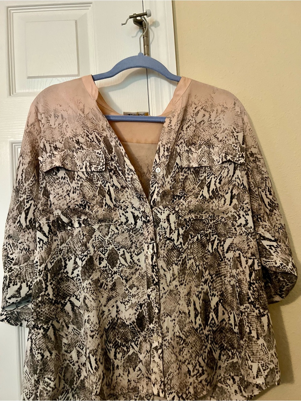 Calvin Klein Women's Beige Snake-Print Blouse
